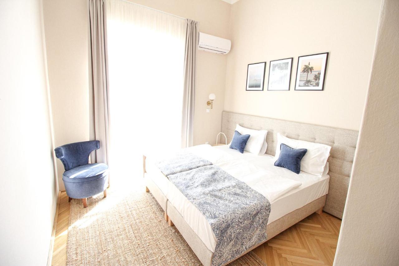 Platan Hotel Siofok Ngoại thất bức ảnh